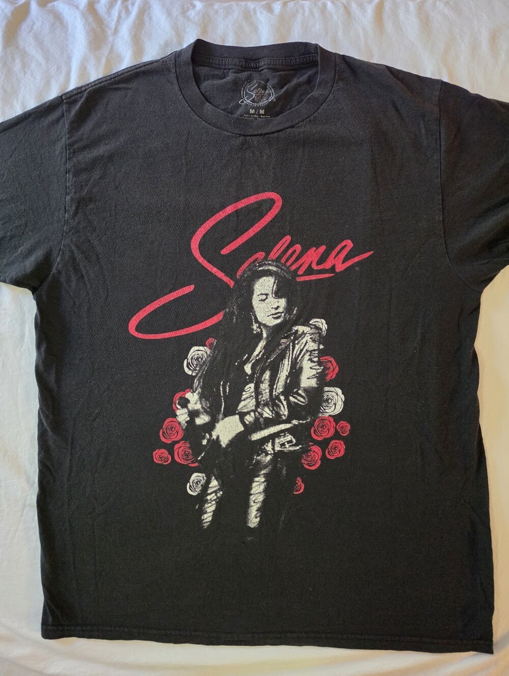 Official Selena Merchandise Graphic T-Shirt Mens Medium Black Rose Tejano Music